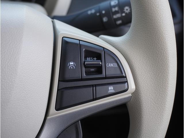 �y�A�_�v�e�B�u�N���[�Y�R���g���[���z�X�e�A�����O�̃X�C�b�`�𑀍삷��ƃ~���g���[�_�[�Ő�s�ԂƂ̋����𑪒�B�ݒ��K�؂ɕۂ��Ȃ�������E�����A����ɒ�~�܂Ŏ����ɒǏ]���܂��B