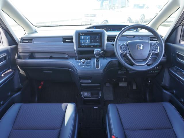 フリード+ G 当社デモカー 8インチディスプレイオーディオ AppleCarPlay/AndroidAuto対応 バックカメラ シートヒーター アダプティブクルーズコントロール 両側電動スライドドア(5枚目)