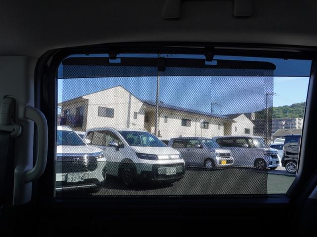 フリード+ G 当社デモカー 8インチディスプレイオーディオ AppleCarPlay/AndroidAuto対応 バックカメラ シートヒーター アダプティブクルーズコントロール 両側電動スライドドア(30枚目)