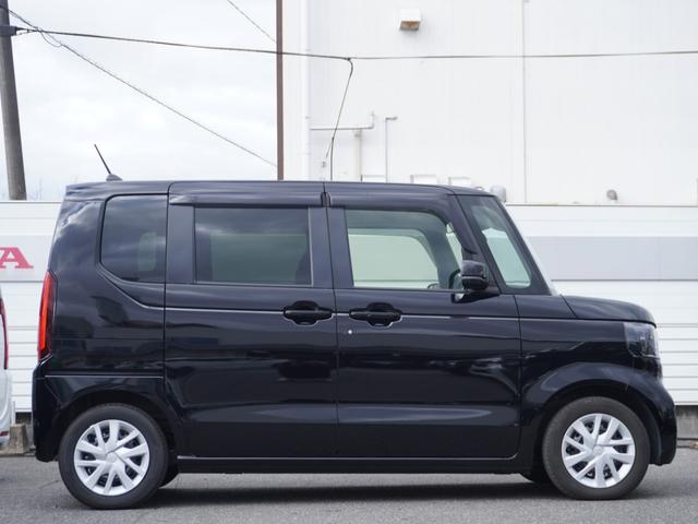 �y�܂��͍݌Ɋm�F���z�z���_�J�[�Y���Ђł͓X���ł̔̔������s���čs���Ă���܂��B��ɔ̔�����Ă��܂����Ƃ�����܂��̂ŁA�C�ɂȂ�Ԃ�����Α��߂ɂ��₢���킹���������B