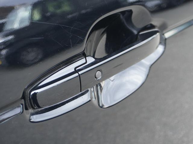 �y�X�}�[�g�L�[�z���������Ă���{�^�������������ŃG���W���n���B�h�A�̎{�����{�^�������������B���͖������Ȃ��l�Ƀ|�P�b�g�ɓ��ꂽ�܂܁B