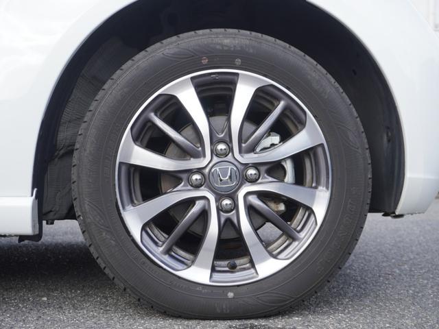 �y�P�S�C���`�����A���~�z�C�[���z�O�ςɃ}�b�`���������A���~�z�C�[���𑕒����Ă���܂��B�m�[�}���^�C���A�X�^�b�h���X�^�C�����z���_�J�[�Y���Ђɂ��C�����������B