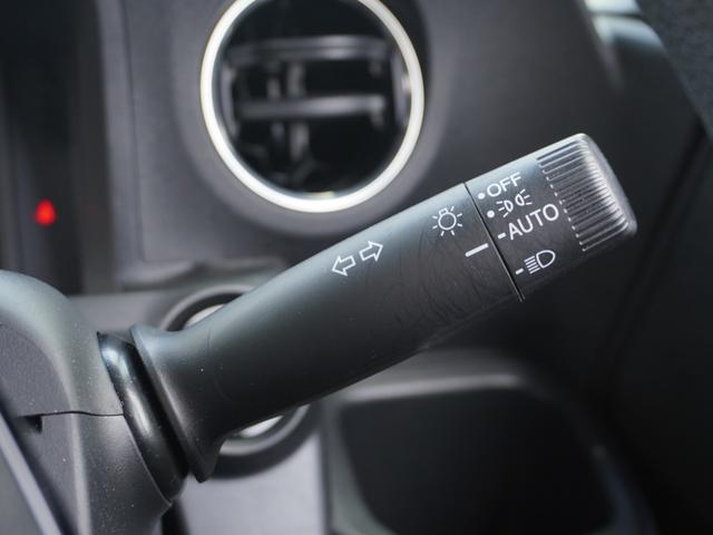 �y�I�[�g���C�g�z���̖͂��邳�ɉ����Ď����Ńw�b�h���C�g�̓_���E�������ł���@�\�ł��B���C�g�̕t���Y��E�����Y��Ȃǂ������Ȃ�A�J�̓���[���̑��s�����S�B�g���l���ʉߎ����֗��ł�