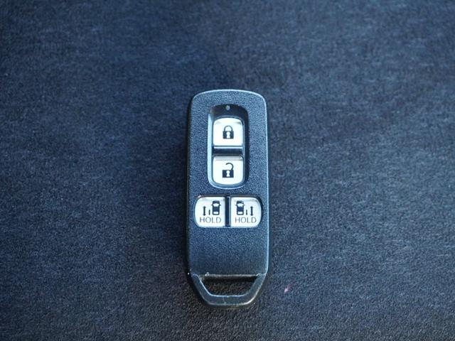 N-BOXカスタム G・Lホンダセンシング ワンオーナー 8インチインターナビ バックカメラ ETC エンジンスターター 両側電動スライドドア フルセグTV Bluetooth アダプティブクルーズコントロール LEDヘッドライト 純正アルミ(30枚目)