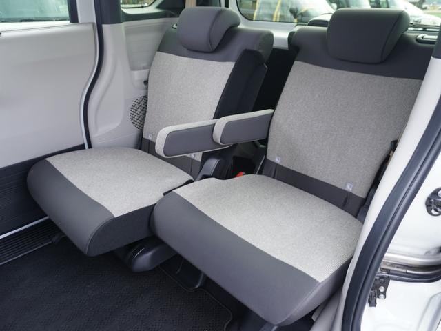 �y�X���C�h�V�[�g�z��Ȃ̓��o�[��ŃX���C�h���܂��B�X���C�h���邱�ƂŃ��Q�b�W���L��������A��Ȃ̑������L�������蒲���ł��܂��B