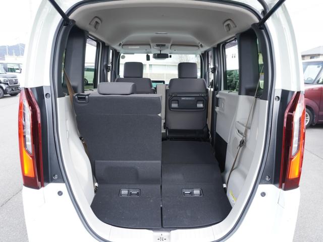 �y���ʂȃV�[�g�A�����W�z���A�V�[�g��Б��|���ƒ������^�ׂ܂��B���߂��̃z���_�J�[�Y���Ђ܂ł��z�����������B