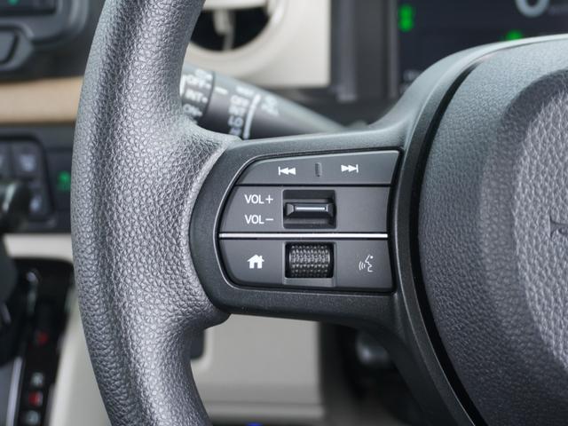 �y�X�e�A�����O�X�C�b�`�z�X�e�A�����O����ł̃X�C�b�`���삪�s���܂��̂ŁA���s���ł��e�푀��\�ł��B���߂��̃z���_�J�[�Y���Ђ܂ł��z�����������B