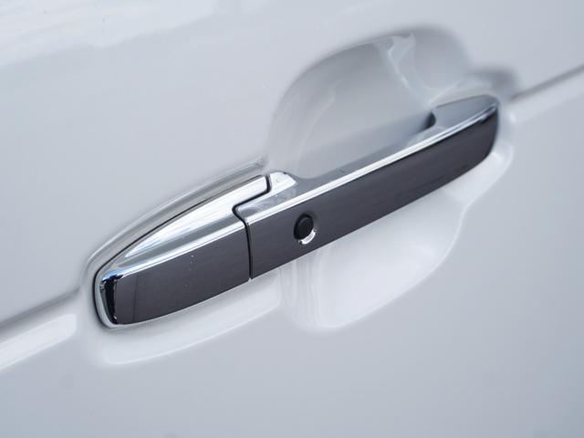 �y�X�}�[�g�L�[�z���������Ă���{�^�������������ŃG���W���n���B�h�A�̎{�����{�^�������������B���͖������Ȃ��l�Ƀ|�P�b�g�ɓ��ꂽ�܂܁B