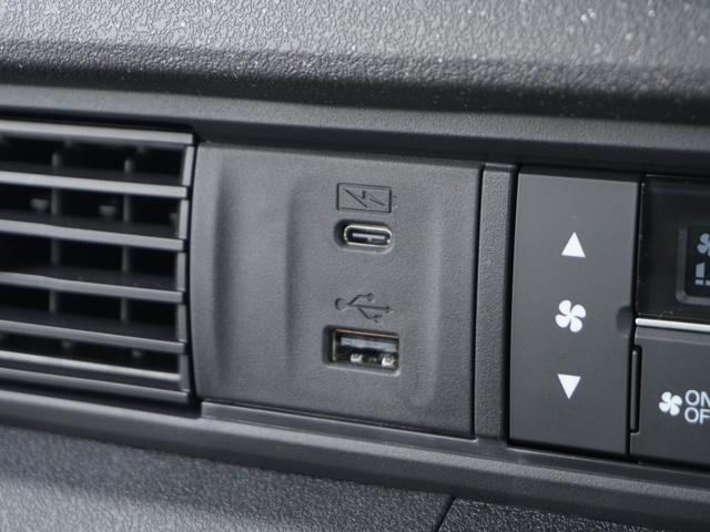 �y�t�r�a�ڑ��z�t�r�a�ڑ����\�ł��B�X�}�z�ƘA�����ĉ��y���Đ��\�ł��B���߂��̃z���_�J�[�Y���Ђ܂ł��z�����������B