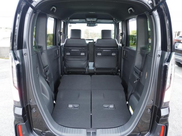 �y���ʂȃV�[�g�A�����W�z���A�V�[�g��|���Ƃ���ɍL�X�ł��B��R�̉ו����ڂ��邱�Ƃ��\�ł��B���߂��̃z���_�J�[�Y���Ђ܂ł��z�����������B