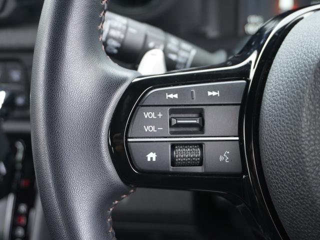 �y�X�e�A�����O�X�C�b�`�z�X�e�A�����O����ł̃X�C�b�`���삪�s���܂��̂ŁA���s���ł��e�푀��\�ł��B���߂��̃z���_�J�[�Y���Ђ܂ł��z�����������B