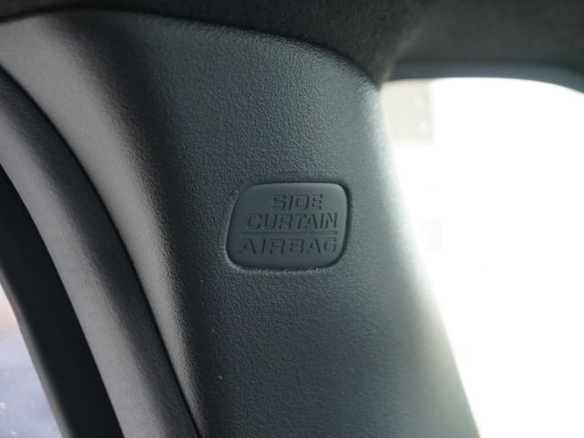 �y�T�C�h�G�A�o�b�O�z�T�C�h�G�A�o�b�N��W���������Ă��܂��B���߂��̃z���_�J�[�Y���Ђ܂ł��z�����������B