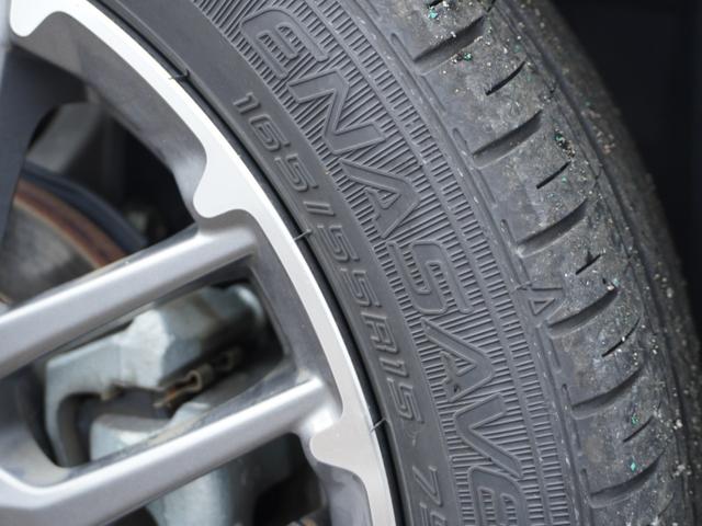 �y�P�T�C���`�����A���~�z�C�[���z�O�ςɃ}�b�`���������A���~�z�C�[���𑕒����Ă���܂��B�m�[�}���^�C���A�X�^�b�h���X�^�C�����z���_�J�[�Y���Ђɂ��C�����������B