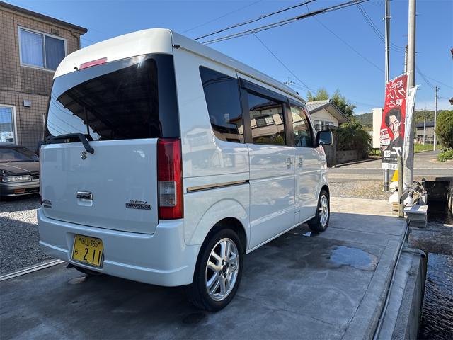 エブリイワゴン ＪＰターボ　４ＷＤ　ＥＴＣ　バックカメラ　ナビ　ＴＶ　キーレスエントリー　電動格納ミラー　シートヒーター　ターボ　ＡＴ　盗難防止システム　ＡＢＳ　ＣＤ　ＤＶＤ再生　ＵＳＢ　ミュージックプレイヤー接続可（6枚目）