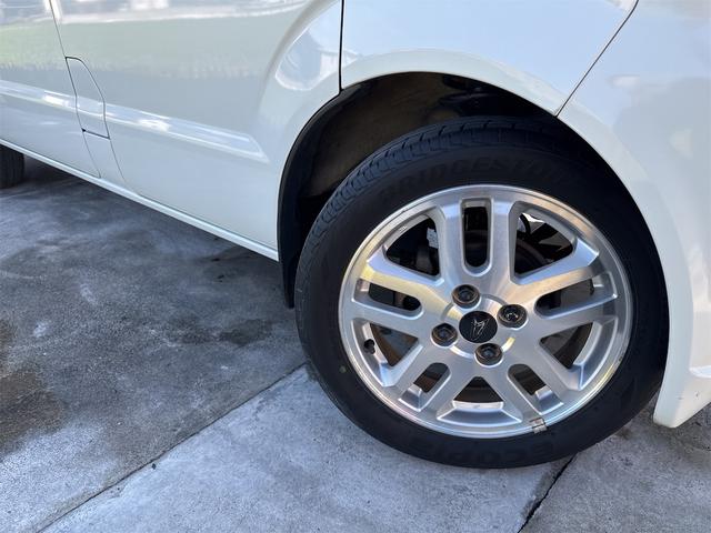 エブリイワゴン ＪＰターボ　４ＷＤ　ＥＴＣ　バックカメラ　ナビ　ＴＶ　キーレスエントリー　電動格納ミラー　シートヒーター　ターボ　ＡＴ　盗難防止システム　ＡＢＳ　ＣＤ　ＤＶＤ再生　ＵＳＢ　ミュージックプレイヤー接続可（9枚目）