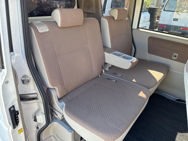 エブリイワゴン ＪＰターボ　４ＷＤ　ＥＴＣ　バックカメラ　ナビ　ＴＶ　キーレスエントリー　電動格納ミラー　シートヒーター　ターボ　ＡＴ　盗難防止システム　ＡＢＳ　ＣＤ　ＤＶＤ再生　ＵＳＢ　ミュージックプレイヤー接続可（26枚目）