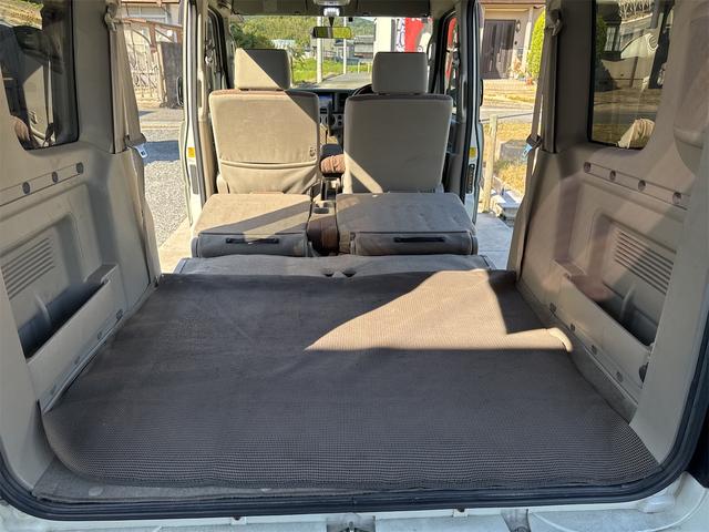 エブリイワゴン ＪＰターボ　４ＷＤ　ＥＴＣ　バックカメラ　ナビ　ＴＶ　キーレスエントリー　電動格納ミラー　シートヒーター　ターボ　ＡＴ　盗難防止システム　ＡＢＳ　ＣＤ　ＤＶＤ再生　ＵＳＢ　ミュージックプレイヤー接続可（30枚目）