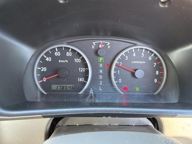 エブリイワゴン ＪＰターボ　４ＷＤ　ＥＴＣ　バックカメラ　ナビ　ＴＶ　キーレスエントリー　電動格納ミラー　シートヒーター　ターボ　ＡＴ　盗難防止システム　ＡＢＳ　ＣＤ　ＤＶＤ再生　ＵＳＢ　ミュージックプレイヤー接続可（31枚目）