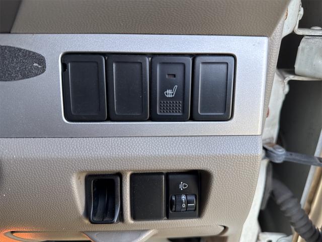 エブリイワゴン ＪＰターボ　４ＷＤ　ＥＴＣ　バックカメラ　ナビ　ＴＶ　キーレスエントリー　電動格納ミラー　シートヒーター　ターボ　ＡＴ　盗難防止システム　ＡＢＳ　ＣＤ　ＤＶＤ再生　ＵＳＢ　ミュージックプレイヤー接続可（38枚目）