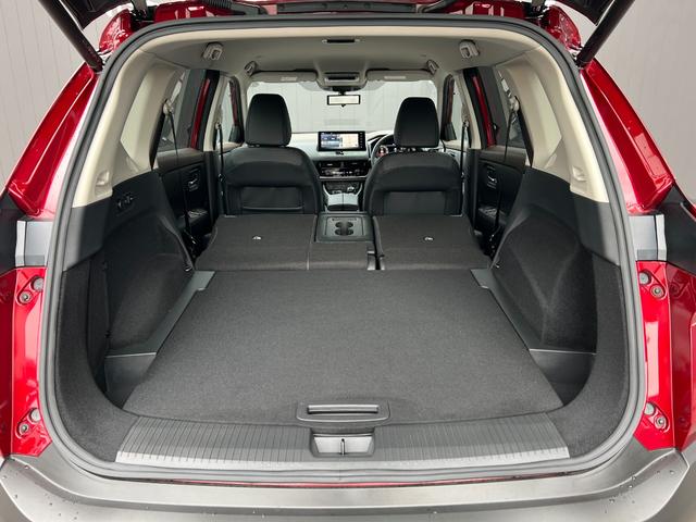 エクストレイル １．５　Ｘ　ｅ－４ＯＲＣＥ　９０周年記念車　４ＷＤ　当社元試乗車　プロパイロット　アラウンドビ（6枚目）