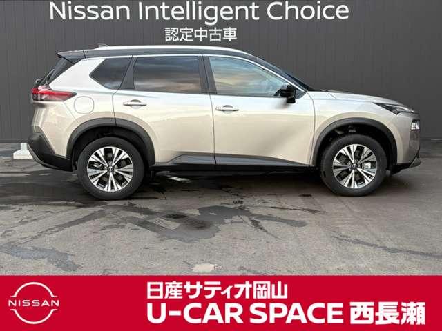 エクストレイル １．５　Ｘ　ｅ－４ＯＲＣＥ　４ＷＤ　当社元試乗車　プロパイロット　アラウンドビ（3枚目）