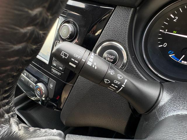 エクストレイル ２０Ｘ　ハイブリッド　後期型　純正メーカーナビ　デジタルルームミラー　３６０°ドラレコ　全方位カメラ　コーナーセンサー　電動バックドア　フルセグＴＶ　ＬＥＤヘッドライト　パートタイム４ＷＤ　ディーラー下取ワンオーナー（53枚目）