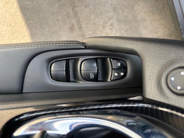 エクストレイル ２０Ｘ　ハイブリッド　後期型　純正メーカーナビ　デジタルルームミラー　３６０°ドラレコ　全方位カメラ　コーナーセンサー　電動バックドア　フルセグＴＶ　ＬＥＤヘッドライト　パートタイム４ＷＤ　ディーラー下取ワンオーナー（55枚目）