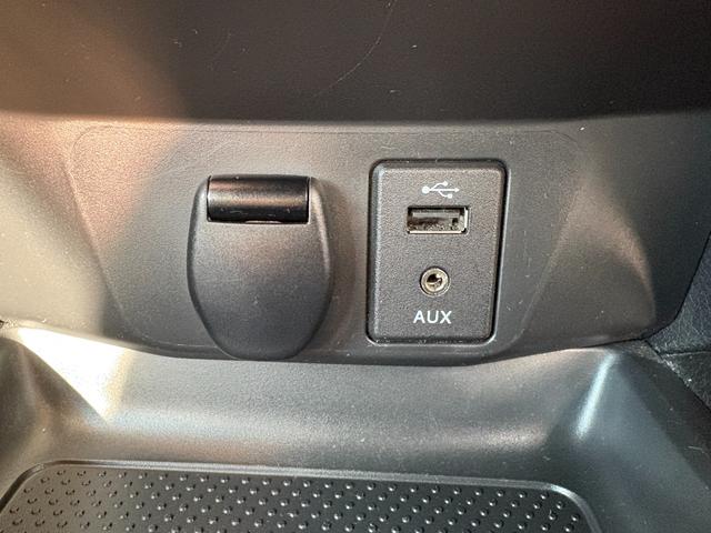 エクストレイル ２０Ｘ　ハイブリッド　後期型　純正メーカーナビ　デジタルルームミラー　３６０°ドラレコ　全方位カメラ　コーナーセンサー　電動バックドア　フルセグＴＶ　ＬＥＤヘッドライト　パートタイム４ＷＤ　ディーラー下取ワンオーナー（58枚目）