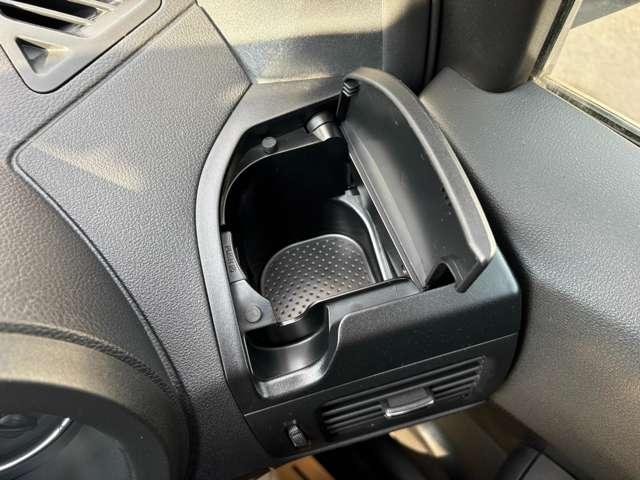 エクストレイル ２０Ｘｔｔ　後期型　パートタイム４ＷＤ　純正ナビ　フルセグＴＶ　バックカメラ　Ｂｌｕｅｔｏｏｔｈ　ＨＤＭＩ　クルーズコントロール　シートヒーター　キセノンヘッドライト　フォグライト　ＥＴＣ　オートライト　１年保証（32枚目）