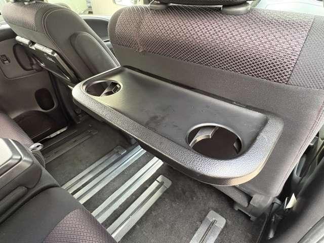 セレナ ２．０　ハイウェイスター　Ｓ－ＨＹＢＲＩＤ　純正ナビ　フルセグＴＶ　ＤＶＤ　Ｂｌｕｅｔｏｏｔｈ　ＨＤＭＩ　バックカメラ　両側電動スライドドア　キセノンヘッドライト　ＥＴＣ　ディーラー下取ワンオーナー車　禁煙車　クルーズコントロール（63枚目）