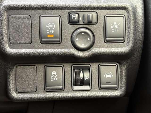 �e��֗��ȋ@�\���^�]�Ȏ���ɕt���Ă���̂ŁA���i�g�������₷���I