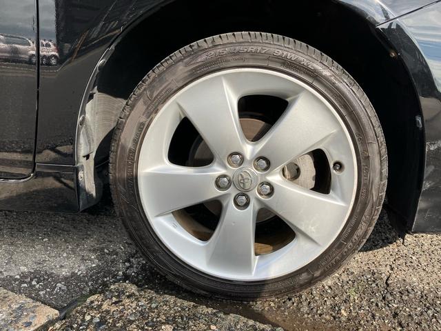 プリウス Ｓ　純正ナビ　フルセグＴＶ　バックカメラ　ＥＴＣ　スマートキー　純正１７インチアルミ（26枚目）