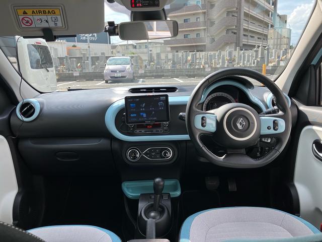 トゥインゴ インテンス　キャンバストップ　社外ナビ　ＴＶ　バックカメラ　バックソナー　ドライブレコーダー　ＥＴＣ　キーレス　純正アルミ　クルーズコントロール（2枚目）