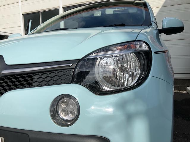 トゥインゴ インテンス　キャンバストップ　社外ナビ　ＴＶ　バックカメラ　バックソナー　ドライブレコーダー　ＥＴＣ　キーレス　純正アルミ　クルーズコントロール（8枚目）