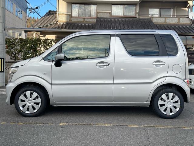 ワゴンＲ ＦＸ　５ＭＴ　届出済未使用車　スマートキー（6枚目）
