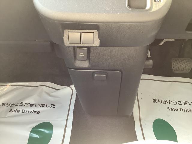 ムーヴキャンバス ストライプスX 両側電動スライドドア クリアランスソナー 衝突被害軽減システム オートライト スマートキー アイドリングストップ 電動格納ミラー ベンチシート CVT 盗難防止システム ABS ESC 衝突安全ボディ(25枚目)