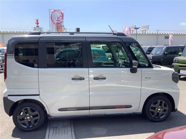 スペーシア 660 ギア ハイブリッド XZ 純正9ナビ 全方位カメラ(15枚目)