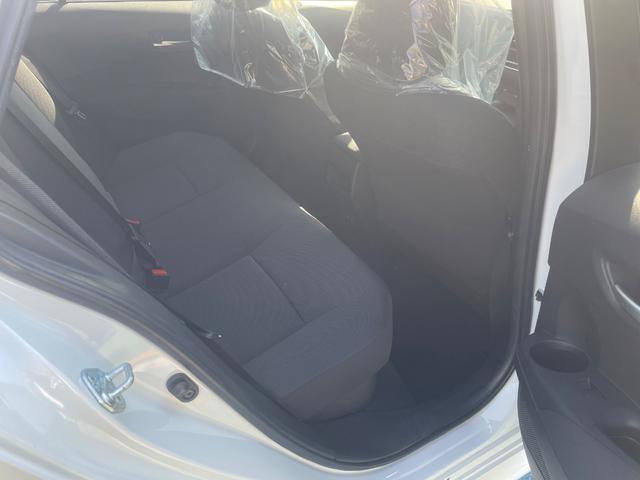 カローラツーリング ハイブリッド　Ｇ－Ｘ　メモリーナビ　テレビ　ドライブレコーダー　ＥＴＣ　パワステ　エアコン（8枚目）