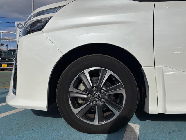 ヴォクシー ＺＳ　煌ＩＩ　バックカメラ　ドライブレコーダー　ＥＴＣ　ＡＡＣ（9枚目）