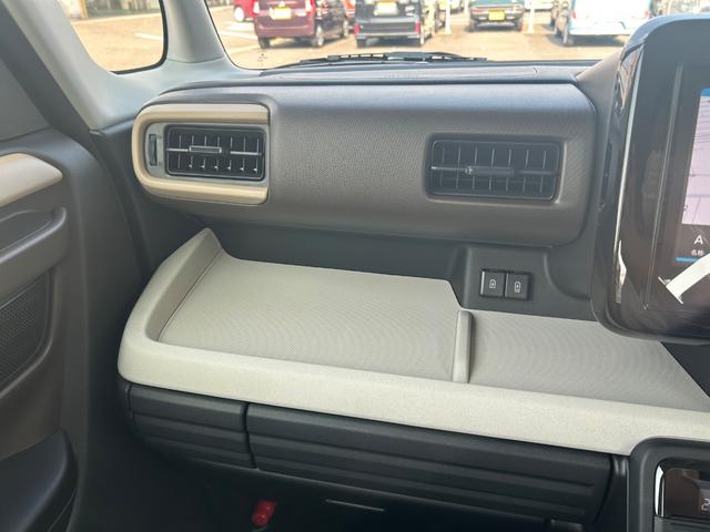 スペーシア 全周囲カメラ 両側電動スライドドア ナビ TV クリアランスソナー オートライト スマートキー アイドリングストップ 電動格納ミラー シートヒーター ベンチシート CVT ESC USB オットマン(10枚目)