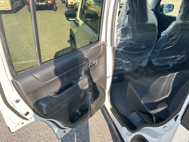 ハスラー タフワイルド　全周囲カメラ　ナビ　ＴＶ　クリアランスソナー　オートクルーズコントロール　レーンアシスト　衝突被害軽減システム　オートライト　アイドリングストップ　電動格納ミラー　シートヒーター　ＣＶＴ　ＥＳＣ（51枚目）