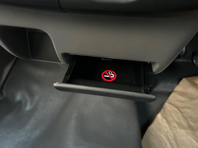 エブリイ ＰＡ　両側スライドドア　クリアランスソナー　レーンアシスト　衝突被害軽減システム　オートライト　アイドリングストップ　ＡＴ　ＡＢＳ　ＥＳＣ　衝突安全ボディ　エアコン　パワーステアリング（30枚目）