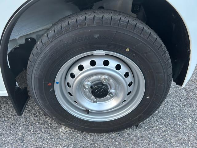 エブリイ ＰＡ　両側スライドドア　クリアランスソナー　レーンアシスト　衝突被害軽減システム　オートライト　アイドリングストップ　ＡＴ　ＡＢＳ　ＥＳＣ　衝突安全ボディ　エアコン　パワーステアリング（37枚目）