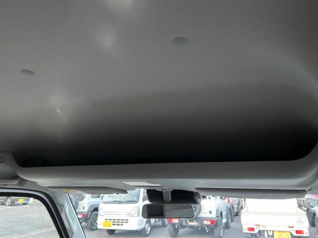 エブリイ ＰＡ　両側スライドドア　クリアランスソナー　レーンアシスト　衝突被害軽減システム　オートライト　アイドリングストップ　ＡＴ　ＡＢＳ　ＥＳＣ　衝突安全ボディ　エアコン　パワーステアリング（39枚目）