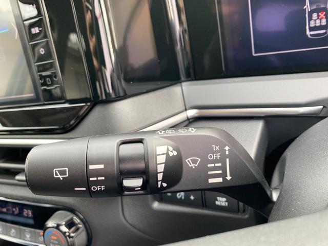 ノート Ｘ　ドライブレコーダー　全周囲カメラ　ナビ　ＴＶ　クリアランスソナー　衝突被害軽減システム　オートマチックハイビーム　オートライト　ＬＥＤヘッドランプ　スマートキー　ＣＶＴ　盗難防止システム（9枚目）