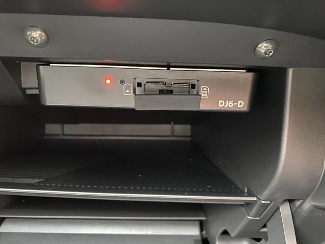 ノート Ｘ　ドライブレコーダー　全周囲カメラ　ナビ　ＴＶ　クリアランスソナー　衝突被害軽減システム　オートマチックハイビーム　オートライト　ＬＥＤヘッドランプ　スマートキー　ＣＶＴ　盗難防止システム（37枚目）