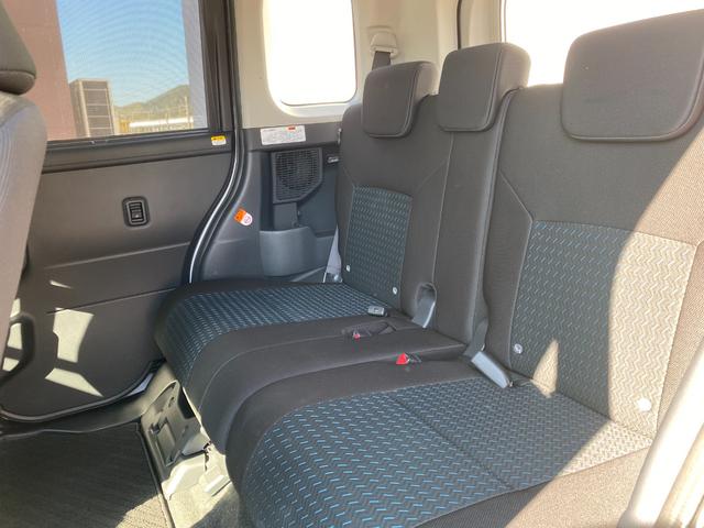 トール カスタムＧ　ターボ　全周囲カメラ　ＴＶ　両側電動スライドドア　クリアランスソナー　オートクルーズコントロール　衝突被害軽減システム　アルミホイール　オートライト　ＬＥＤヘッドランプ　スマートキー　アイドリングストップ（42枚目）