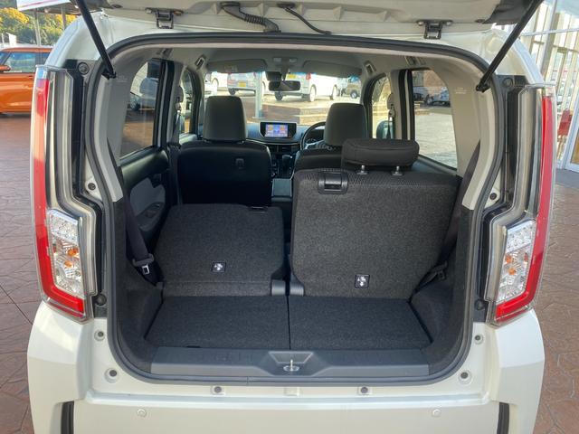 ムーヴ カスタム　ＲＳ　ハイパーＳＡＩＩ　ＥＴＣ　バックカメラ　ナビ　ＴＶ　衝突被害軽減システム　オートライト　ＬＥＤヘッドランプ　スマートキー　アイドリングストップ　ベンチシート　ターボ　ＣＶＴ　盗難防止システム　ＡＢＳ　ＥＳＣ　ＣＤ（18枚目）