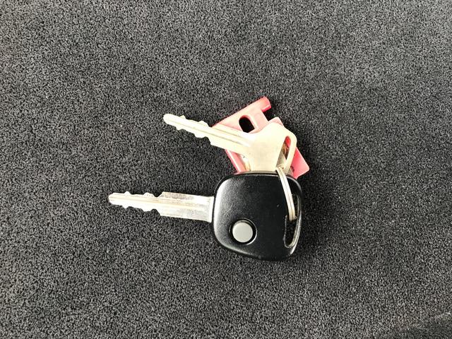 Vセレクション AW オーディオ付 キーレス ベンチシート(17枚目)