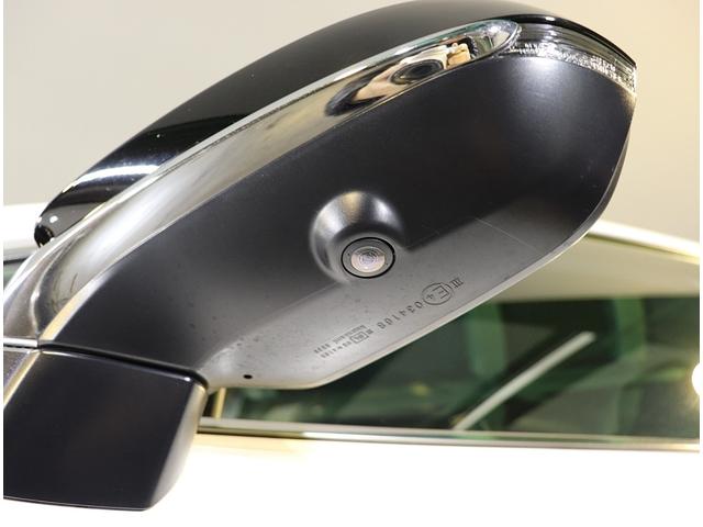 ＲＸ ＲＸ３００　Ｆスポーツ　レクサスセーフティシステム　パノラマルーフ　黒革シート　純正ＳＤナビフルセグＴＶ　パノラミックビューカメラ　３眼ＬＥＤライト　２０ＡＷ　パワーバックドア　クリソナー　ＢＳＭ　１２ケ月プレミアム保証付（18枚目）